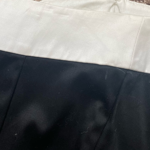 White House Black Market Corset Boning Strapless Corset Top (size 4) - Picture 5 of 8